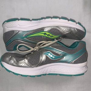 SAUCONY cohesion running shoe